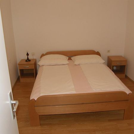 Apartment Tea Makarska Esterno foto